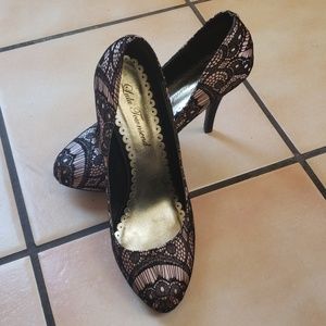 Lulu Townsend Hugh Heels